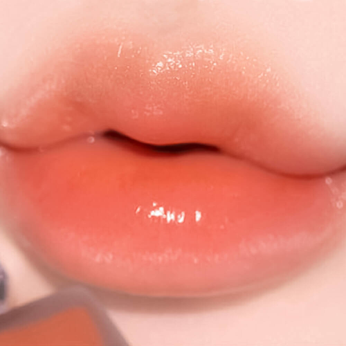 Аква-тинт для глянцевых губ alternative stereo Lip Potion Aqua Glow 1 Lemon Balm #1