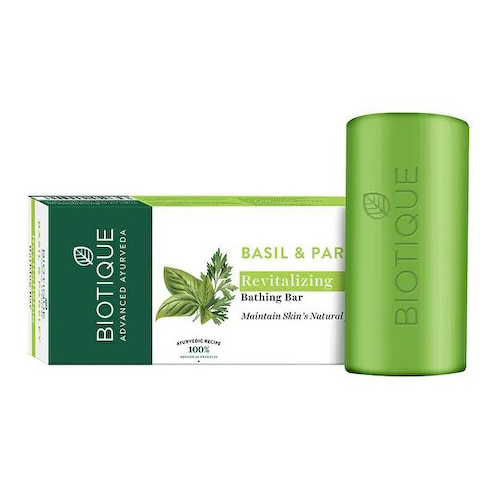 Мыло с Базиликом и Петрушкой: восстановление кожи (150 г), Basil &amp; Parsley Revitalizing Bathing Bar, произв. Biotique #1