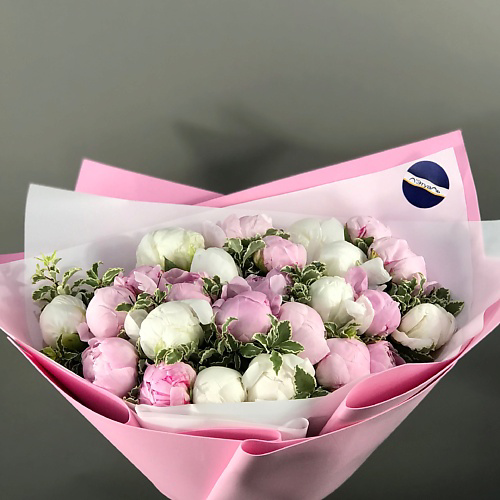 ЛЭТУАЛЬ FLOWERS Букет из 25 пионов Комплимент Королеве #1