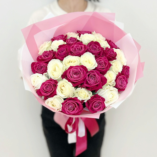 ЛЭТУАЛЬ FLOWERS Букет из белых и розовых роз Шангрила 35 шт #1