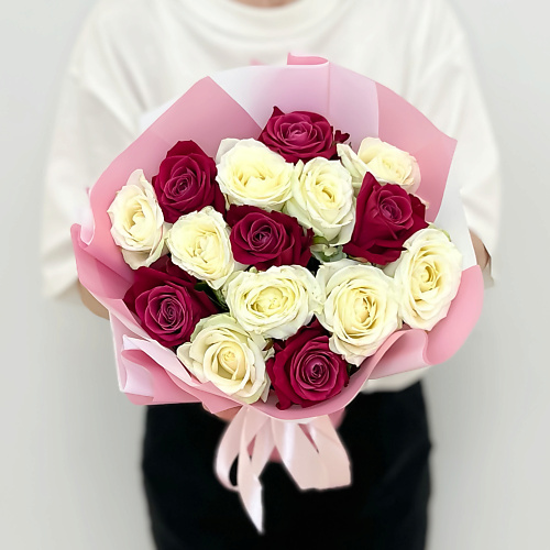 ЛЭТУАЛЬ FLOWERS Букет из белых и розовых роз Шангрила 15 шт #1