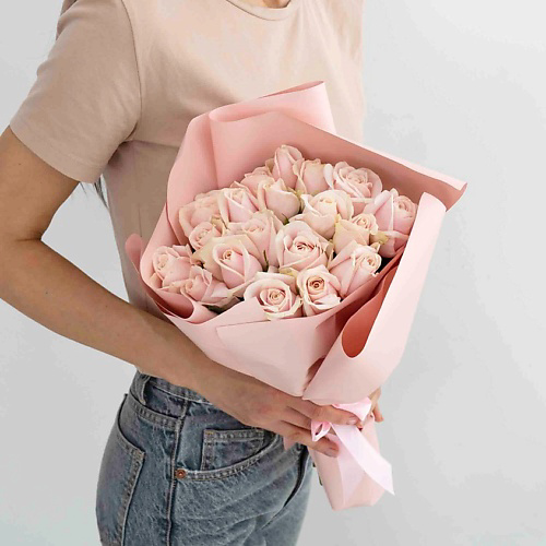ЛЭТУАЛЬ FLOWERS Букет из нежных роз 19 шт.(40 см) #1