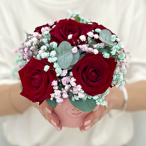 ЛЭТУАЛЬ FLOWERS Букет из роз, гипсофилы и Эвкалипта Пламя #1
