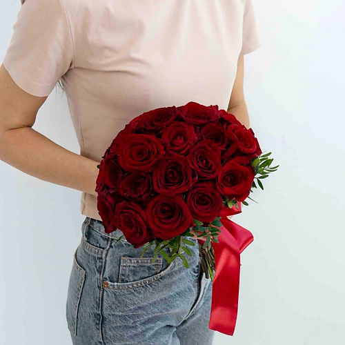 ЛЭТУАЛЬ FLOWERS Букет невесты из бордовых роз #1