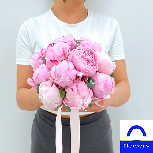 ЛЭТУАЛЬ FLOWERS Букет невесты из розовых пионов с эвкалиптом #1