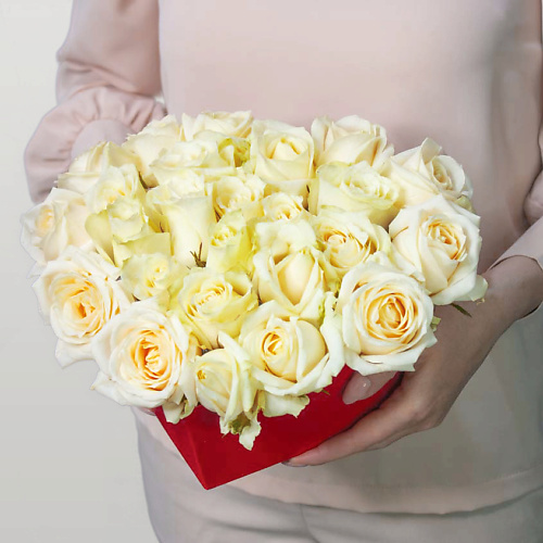 ЛЭТУАЛЬ FLOWERS Сердце из белых роз #1