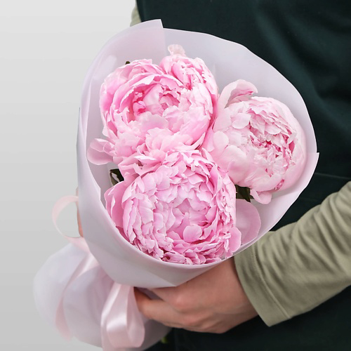 STUDIO FLORISTIC Букет из 3 Пионов «Лямур» #1