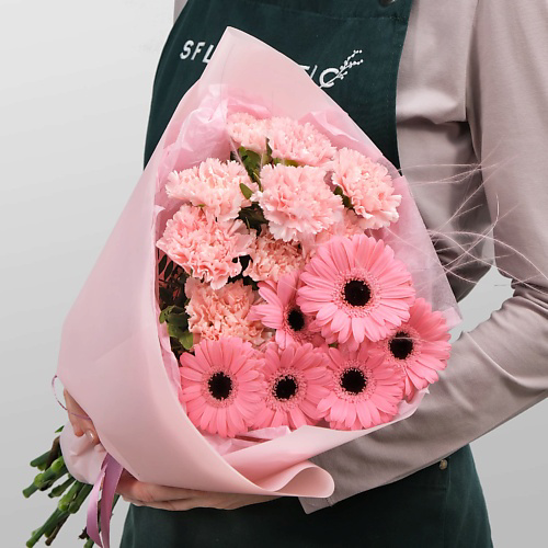 STUDIO FLORISTIC Букет из Гермини и Гвоздики «Розовая карамелька» #1
