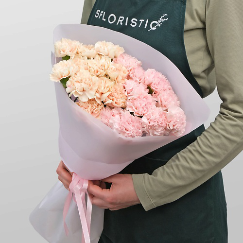 STUDIO FLORISTIC Букет из Гвоздики «Облака Любви» #1