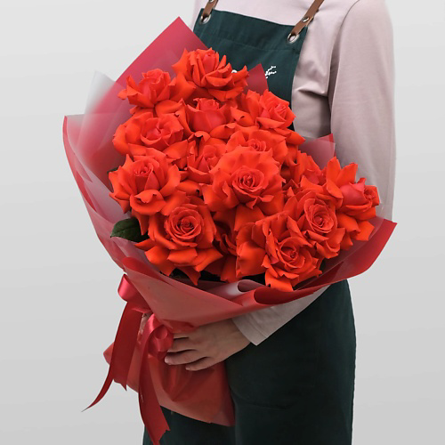 STUDIO FLORISTIC Букет из красных Роз «Мания» #1
