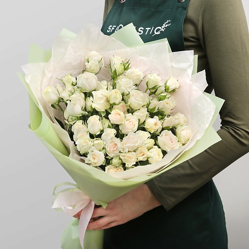 STUDIO FLORISTIC Букет из Кустовых Роз «Белая Арктика» #1