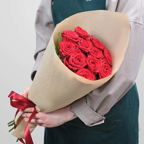 STUDIO FLORISTIC Букет красных Роз 11 шт «Манящей» #1