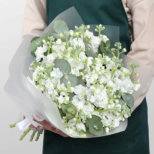 STUDIO FLORISTIC Букет кустовой Маттиолы «Лунная дымка» #1