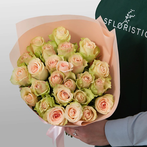 STUDIO FLORISTIC Букет Роз Кения 15 шт «Пыльный персик» #1