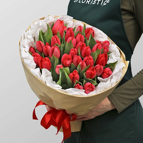 STUDIO FLORISTIC Букет Тюльпанов «Мечта в красном» #1