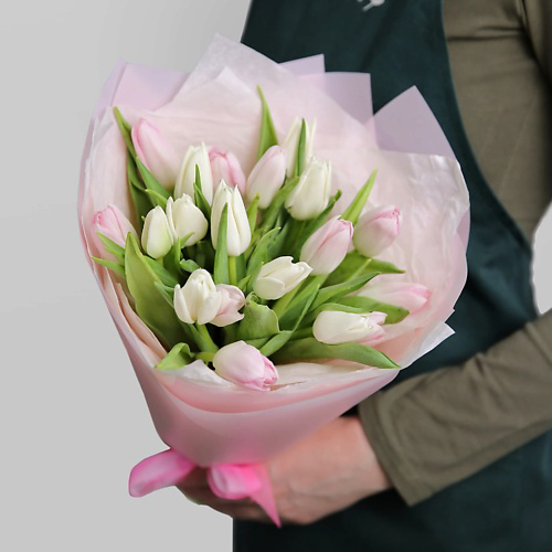 STUDIO FLORISTIC Букет Тюльпанов «Нежный возраст» #1