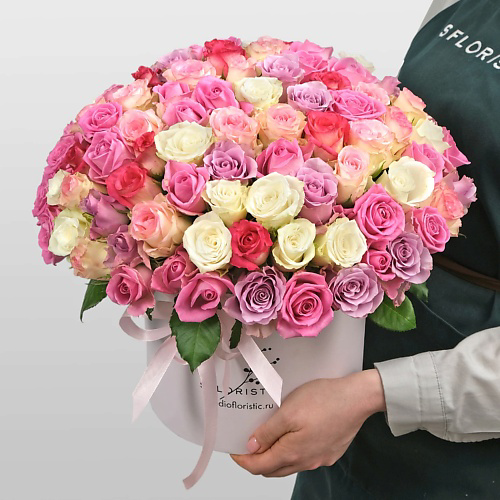 STUDIO FLORISTIC Композиция из кенийских Роз 101 шт «Мэдисон» #1
