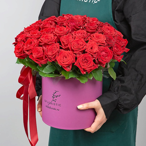 STUDIO FLORISTIC Композиция из Роз «Страсть в каждом лепестке» #1