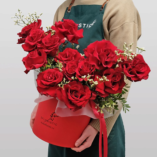 STUDIO FLORISTIC Композиция из Роз Эквадор «Очаг Любви» #1