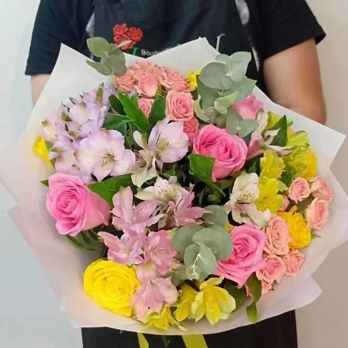 VORNIKOV BOUQUETS Букет с розами Весеннее чувство #1