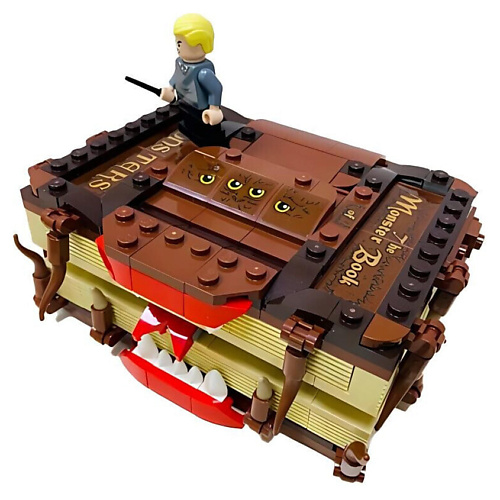 LEGO Конструктор Harry Potter Collection: The Monster Book of Monsters Limited Edition #1
