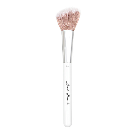 LANDA BRANDA Кисть для румян и хайлайтера скошенная малая BLUSH BRUSH #1