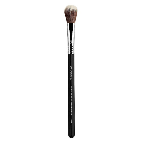 SIGMA BEAUTY Кисть для хайлайтера F03 #1